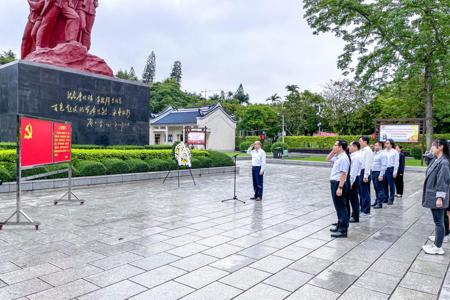 【党史学习教育】我校开展党史学习教育“清明祭英烈”主题活动