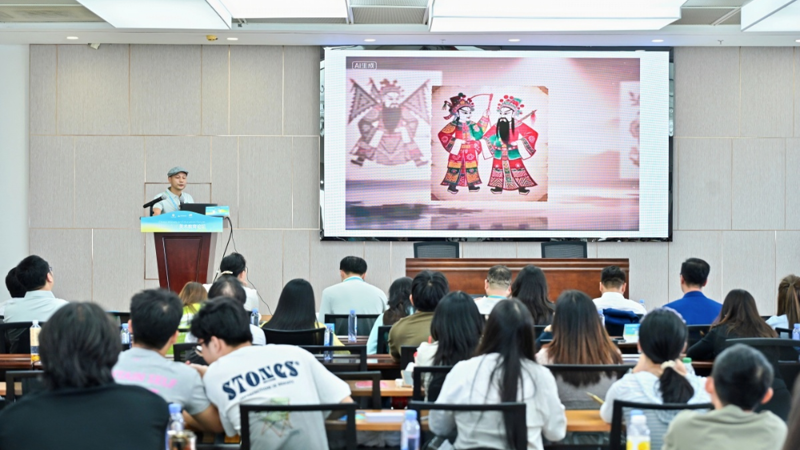 广西云：在南宁邂逅越南风情，中越师生美术作品展来了