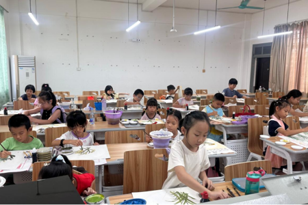 我校2026-2027学年“少年之家”兴趣班顺利开班